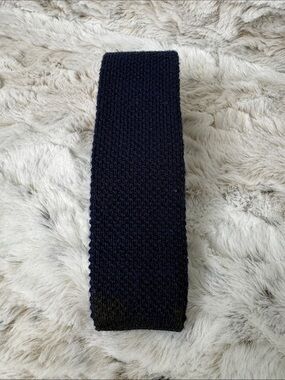 Vintage Navy Blue Knit Tie
